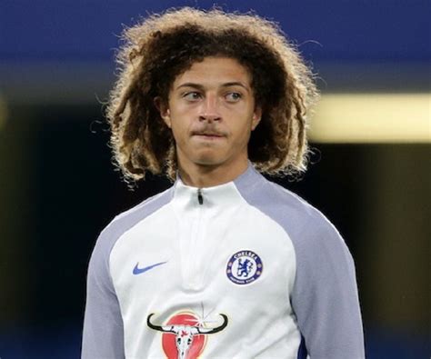 Ethan Ampadu Biography - Facts, Childhood, Family Life & Achievements