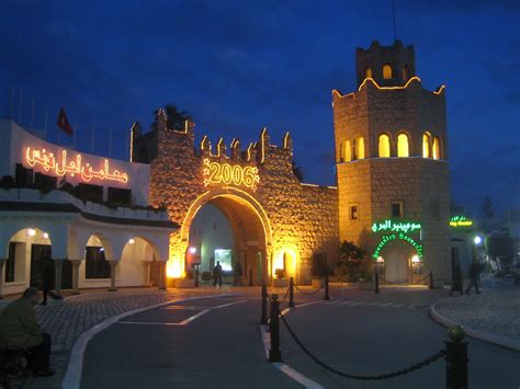 File:Entrance of the Port El Kantaoui.jpg - Wikimedia Commons