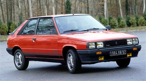 Renault 11 Turbo specs, quarter mile, lap times, performance data - FastestLaps.com