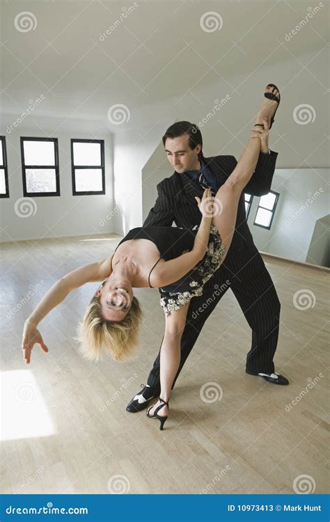 Couple Dancing Tango Stock Photos - Image: 10973413