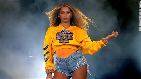 Beyoncé makes history with Coachella performance | fox61.com