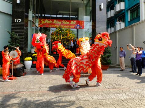 People Performing Dragon Dance · Free Stock Photo