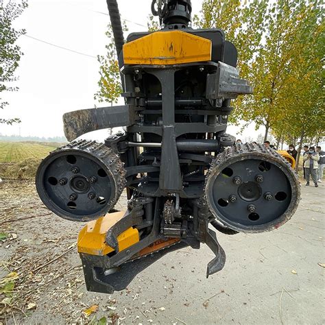 Excavator Attachment Grapple Saw Wood Cutting Tree Grab with Saws Brush Cutter - China Tree ...