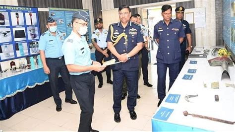 Bangladesh Air Force Chief Visits Air Force Station Barrackpore - Amar Ujala Hindi News Live ...