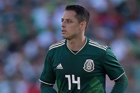 The scandal that led to Chicharito's rupture with the Mexican national ...