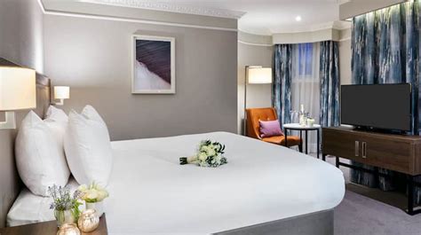 Hilton Edinburgh Carlton - Edinburgh City Centre Hotels