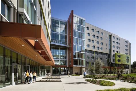 Cal Poly Pomona Student Housing | Higher Education | HMC Architects