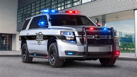 Chevy Tahoe becomes first 'pursuit-rated' police car with autobrake - CNET