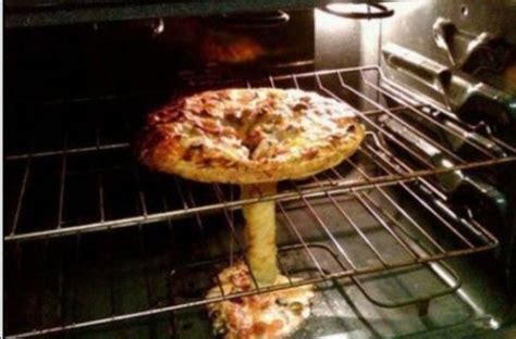 Pizza fail Memes - Imgflip