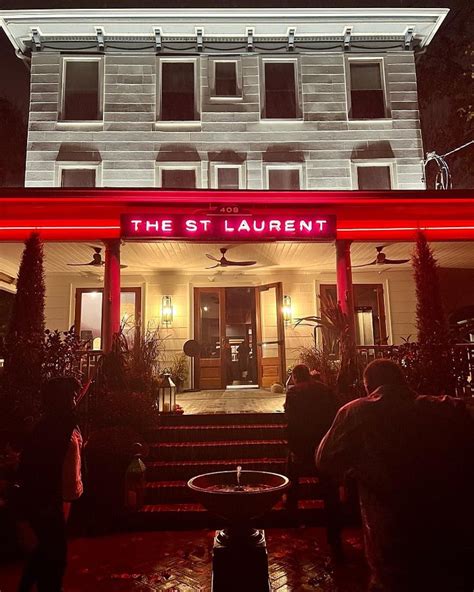 THE ST. LAURENT SOCIAL CLUB & GUEST ROOMS - Prices & Hotel Reviews ...