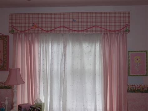 DIY by Design: Fun with cornice boards