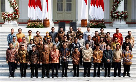 Indonesia president names cabinet, includes fierce rival - GulfToday