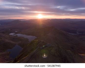 Aerial View Mount Snowdon Sunrise Stock Photo 541387945 | Shutterstock