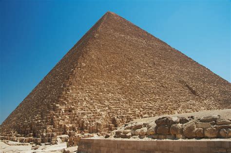 File:Great Pyramid of Giza - 20080716a.jpg
