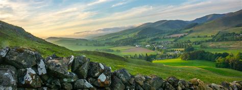 Places to Visit in the Scottish Borders from Edinburgh | Parliament House