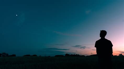 Silhouette Of Man Is Looking Stars During Sunset HD Alone Wallpapers | HD Wallpapers | ID #61840