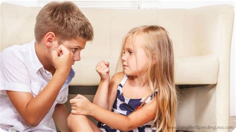 6 Smart Ways to Get Your Kids to Stop Fighting | Stop Sibling Rivalry