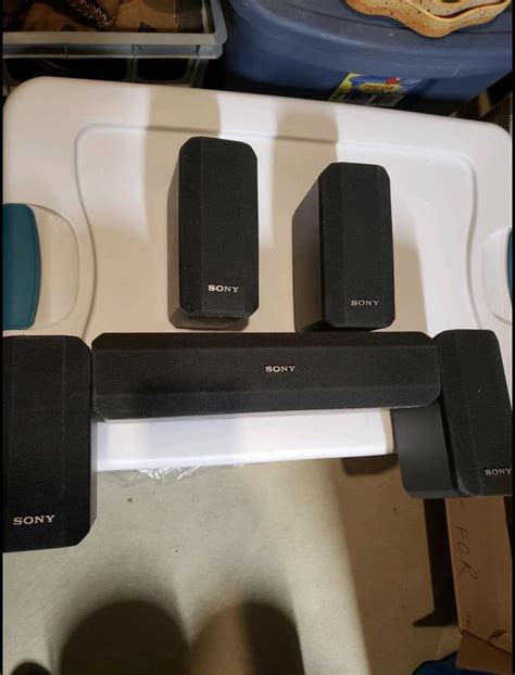 How do I setup these speakers? : techsupport