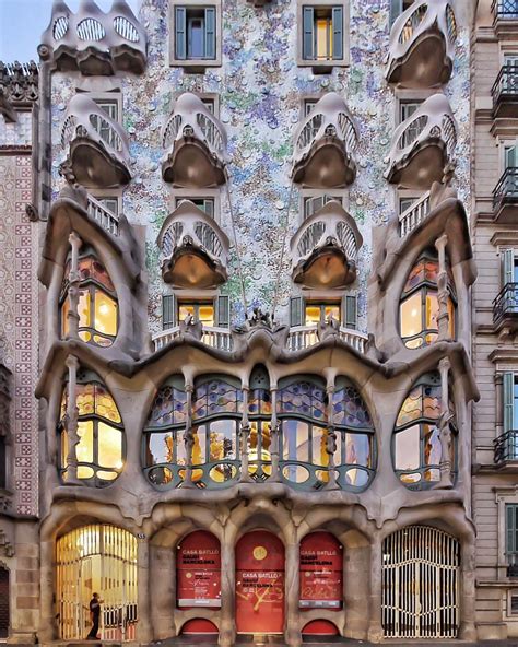 Gallery of Barcelona City Guide: 23 Places to See in Gaudi’s Birthplace - 8