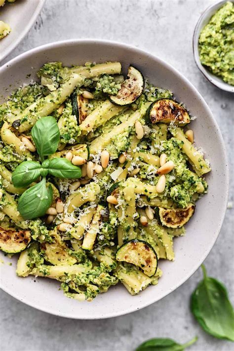 Roasted Courgette Pesto Pasta - Cupful of Kale