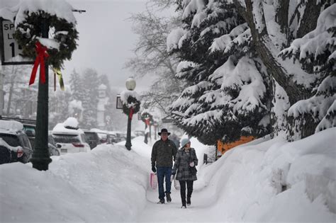 Crested Butte in Colorado gets nearly eight feet of snow in 10 days