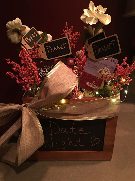 Date night gift basket | Valentine gift baskets, Date night gift ...