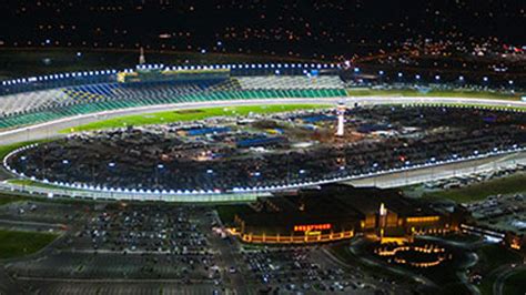 Racing at Kansas Speedway | Hollywood Casino at Kansas Speedway