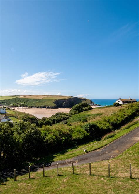 Mawgan Porth beach from The Beach House, Cornwall | Places in cornwall ...