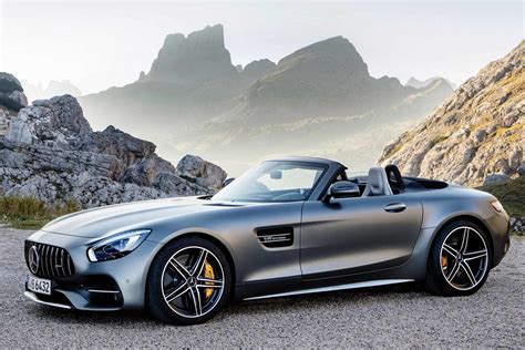 Fiche technique Mercedes AMG GT S Roadster 2019