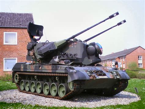 UAWire - Ukraine receives first 3 Gepard air defense systems from Germany