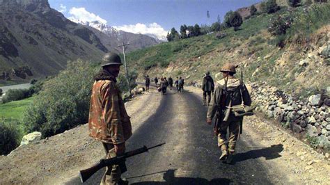 When the ‘tricolour flapped in icy wind’: How Indian Army won Kargil’s Tiger Hill | india news ...