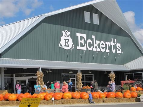 Making Holiday Memories at Eckert’s Belleville, IL: (STLRestaurant.News ...