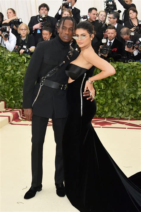 Kylie Jenner & Travis Scott Make Their Red Carpet Debut At 2018 Met ...