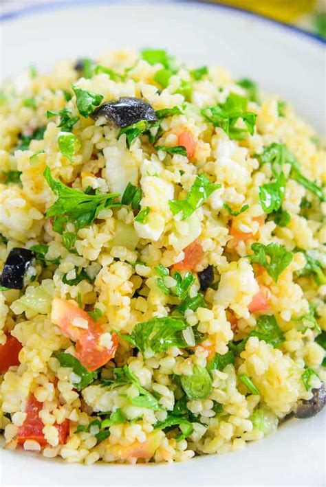 Traditional Tabouli Salad Recipe | Tabbouleh (Step by Step) - Whiskaffair