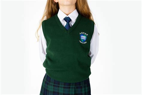 Private Schools - Richman School Uniforms