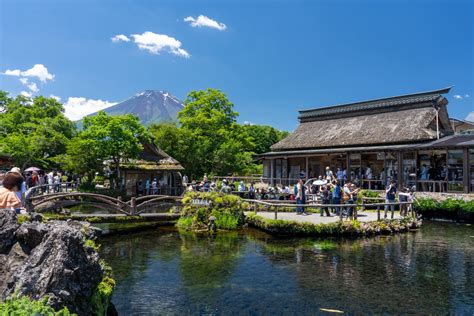 Oshino Hakkai | Traveling Japan