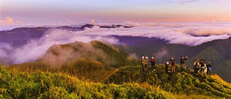 Mt Pulag Hike: What to Bring, Do, See, and Expect (Guide)