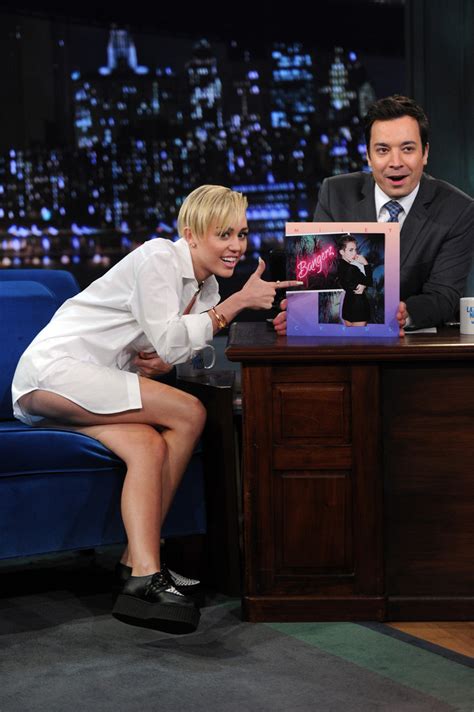 Miley Cyrus: Late Night with Jimmy Fallon 2013 -08 – GotCeleb