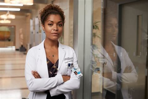 'The Good Doctor': Show Boss Teases What 2020 Has in Store for Shaun, Lea and Claire