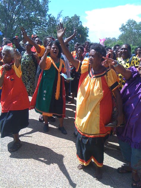 Raising the status of women in Papua New Guinea – PNG Echo