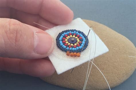 Bead Embroidery using Back Stitch