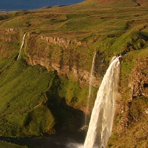 Les dangers du chlore dans l'eau de robinet - Eau du Maroc | Water, Waterfall, Water treatment