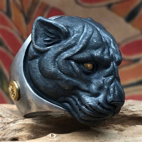 Black Panther Ring – Holy Buyble