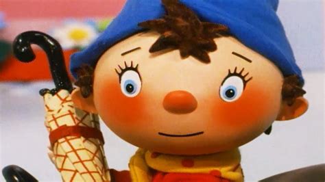 Noddy's Toyland Adventures | Noddy and The Umbrella | Full Episode - YouTube