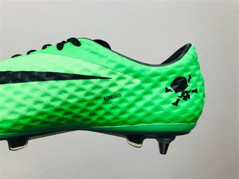 Nike Hypervenom Phantom I Neo Green SG UK 7.5 | bootsfinder