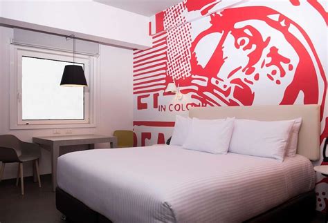 Hotel Radisson Red Miraflores, Lima. Desde 80.29€ - Central de Reservas