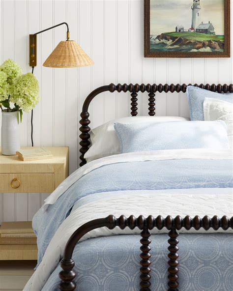 27 Best Inspirational Coastal Beds for Restful Nights