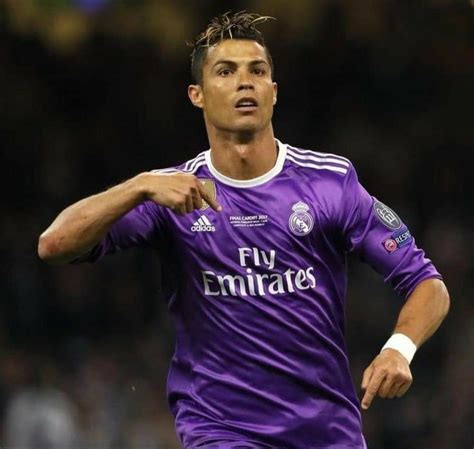 Ronaldo real in Madrid purple kit | Cristiano ronaldo, Ronaldo real madrid, Futebol engraçado