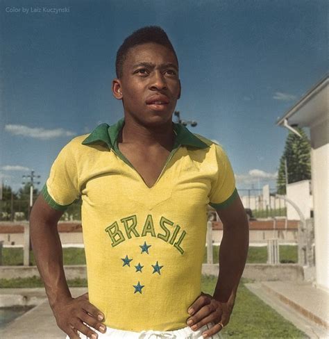 A colorized photo of Pele in 1958 [x-post /r/colorizedhistory] : worldcup