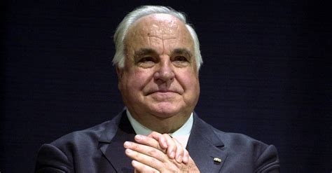 Helmut Kohl, Chancellor Who Reunited a Divided Germany, Dies at 87 - The New York Times